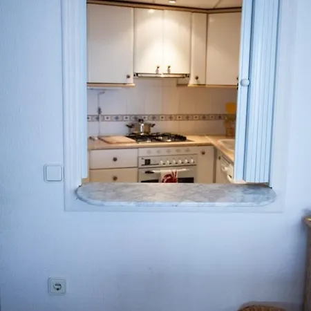 דירה Seafront Unbeatable Location A בנידורם