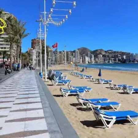 דירה Seafront Unbeatable Location A *