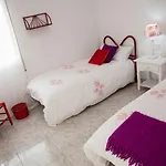 Seafront Unbeatable Location A Apartament *